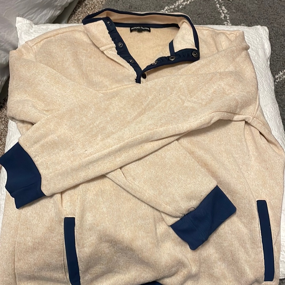 XL Cream and Blue button down pullover